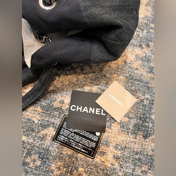 Authentic RARE Chanel Coco denim cabas XL - Picture 6 of 10
